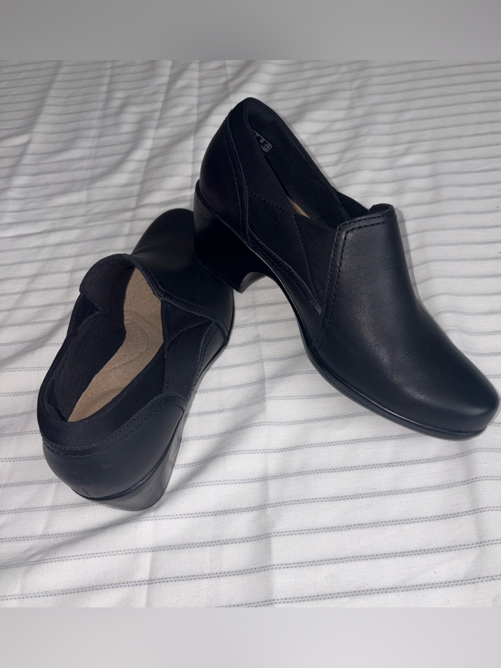 Clarks Black Low Heel Slip-On Dress Pumps